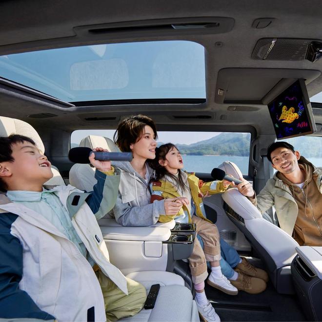 大型SUV中最值得选择的车型：空间、舒适与智能的完美结合(图2)