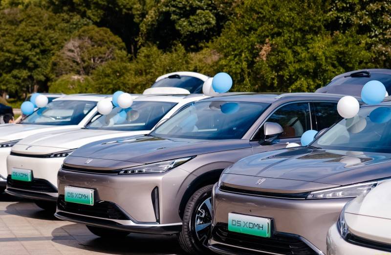 一年省8000油钱！混动SUV最优解空间智能安全样样能打(图3)