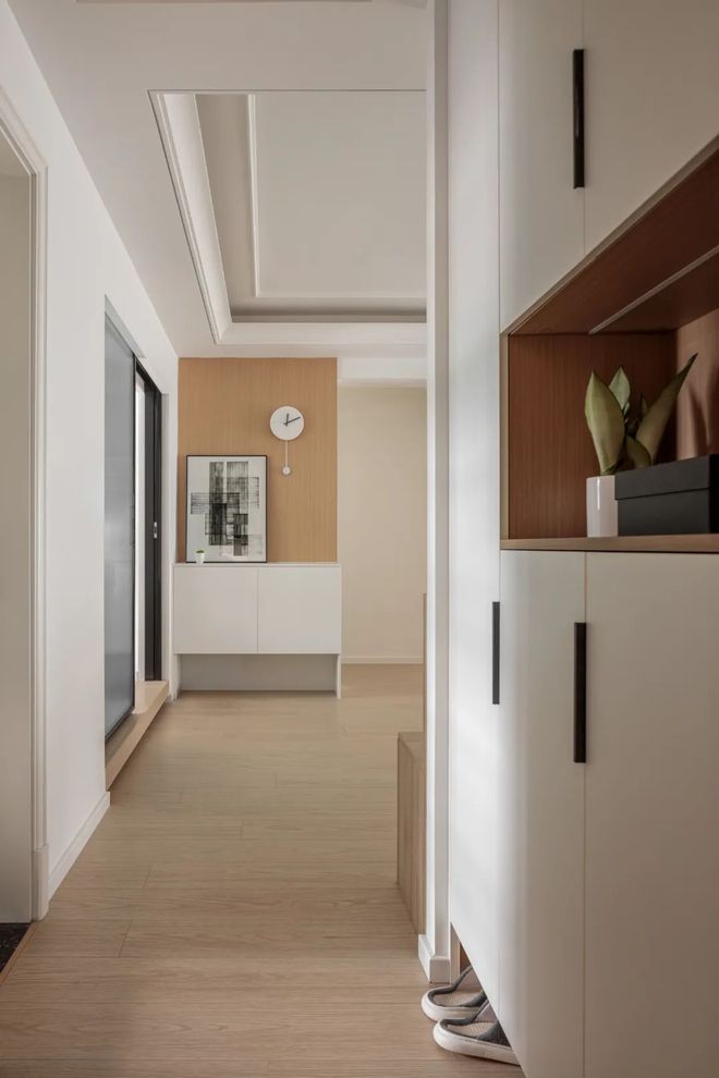 80㎡精装房改造地台+半开放式书房全屋智能系统提升空间格调(图5)