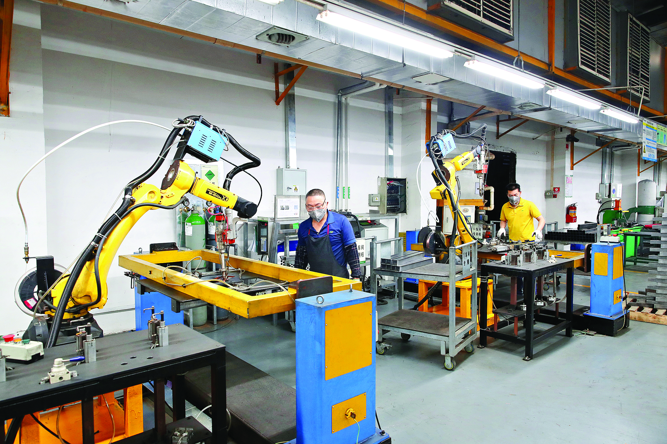 诚业家具：“创新+智造”出货量居国内前列(图1)