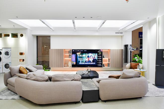 “人工智能+”：三翼鸟智博会展示8大AI场景(图1)