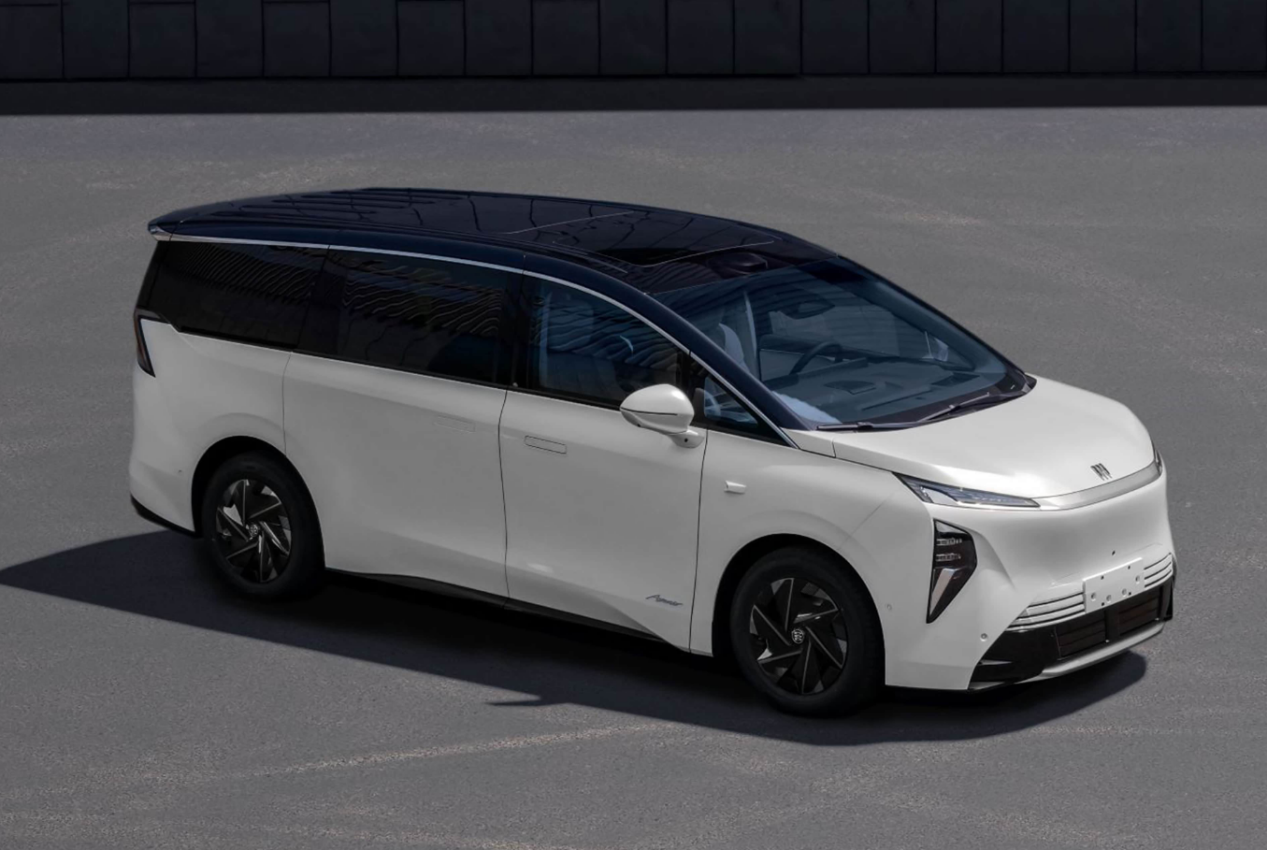 全新纯电CLA、零跑D19……四季度热点新车展望(图7)