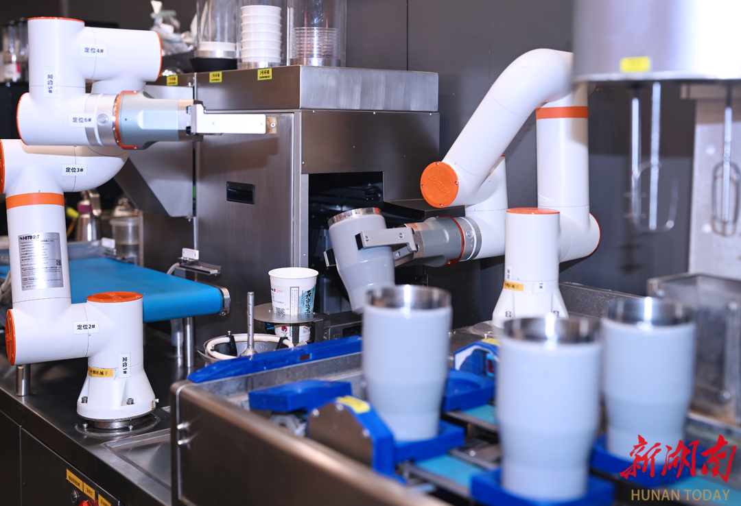 向新而行·湖南经济新动能丨长沙：千亿AI雄心助“工程机械之都”迈向“全球智城”(图5)