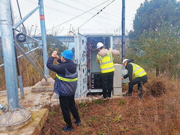 扩容、优化、应急“三管齐下” 重庆移动全力保障春运通信畅通(图1)