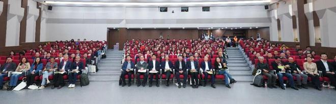 会议聚焦“文明城市与城市烟火”2026年度中国规划学会青年规划师年会成功举办(图2)